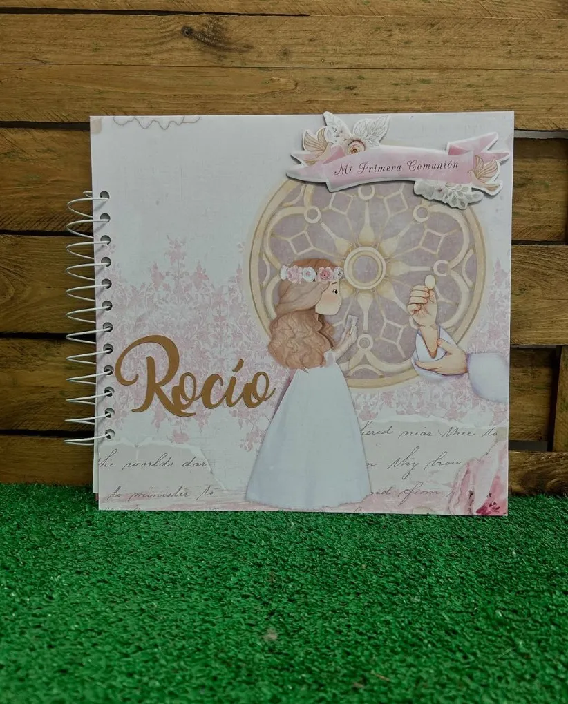 Libro/álbum de Primera Comunión personalizado (Rocío)