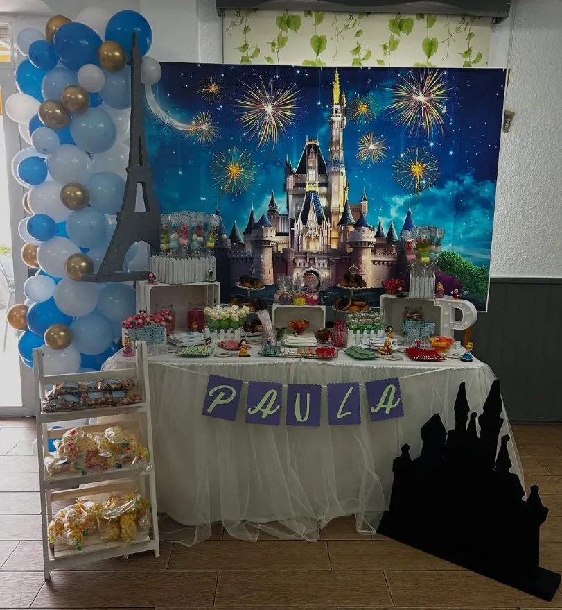 Mesa dulce de cumpleaños temática Disney